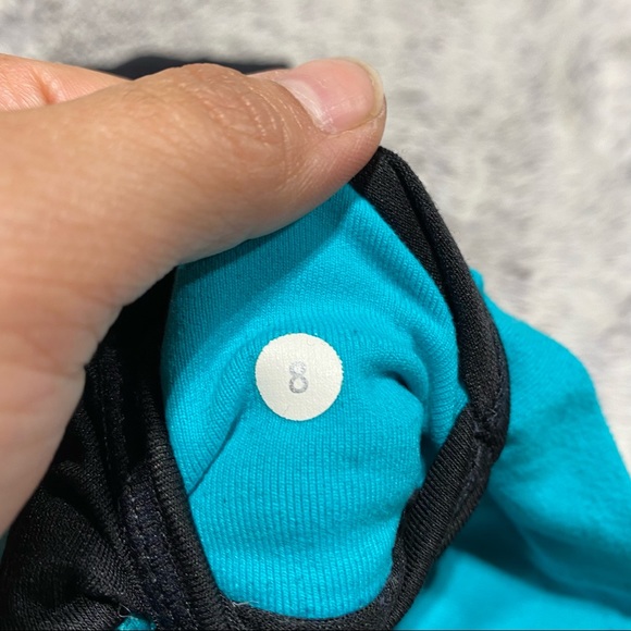 Lululemon Groove Pants - Picture 9 of 9